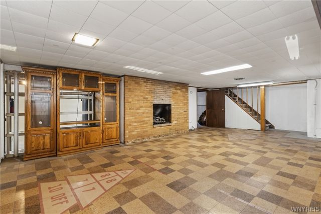 5242 Mckinley Parkway, Hamburg, NY 14075