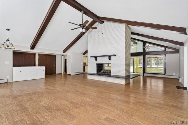 5242 Mckinley Parkway, Hamburg, NY 14075