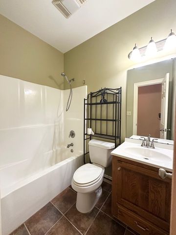 258 Dove Tail Dr, Gray, LA 70359