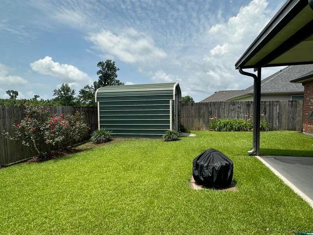 258 Dove Tail Dr, Gray, LA 70359