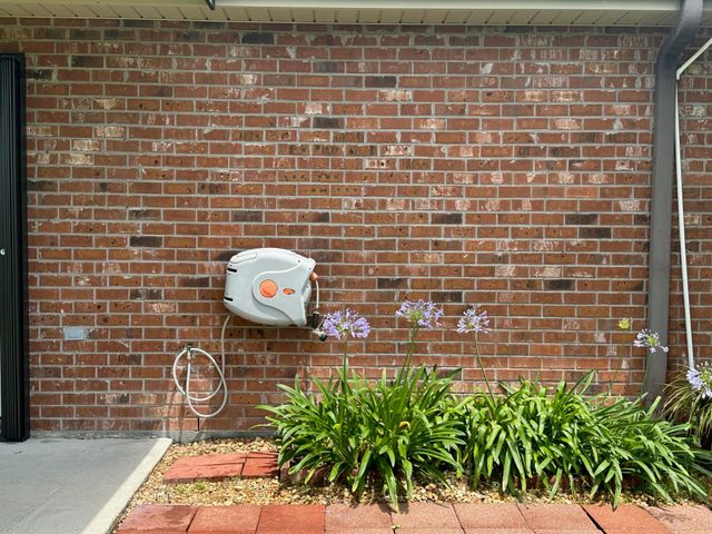 258 Dove Tail Dr, Gray, LA 70359