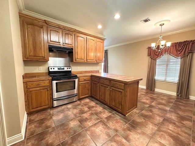 258 Dove Tail Dr, Gray, LA 70359