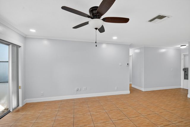 2667 Dudley Drive B, West Palm Beach, FL 33415