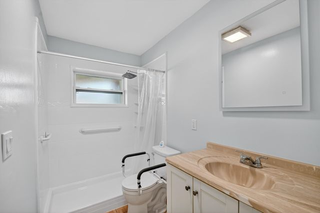 2667 Dudley Drive B, West Palm Beach, FL 33415