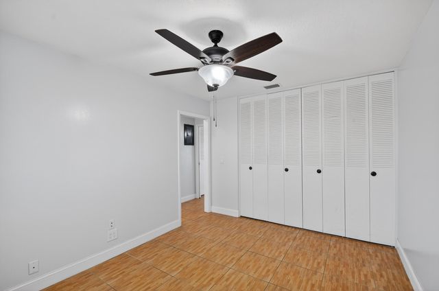 2667 Dudley Drive B, West Palm Beach, FL 33415