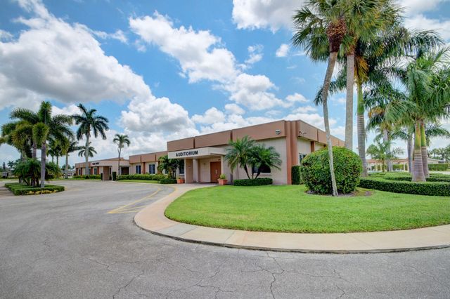 2667 Dudley Drive B, West Palm Beach, FL 33415