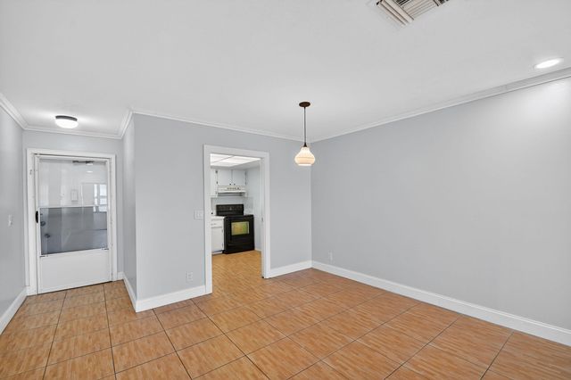 2667 Dudley Drive B, West Palm Beach, FL 33415