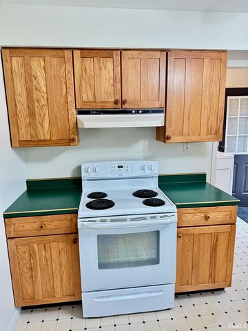 509 N Waldemere Road, Muncie, IN 47303