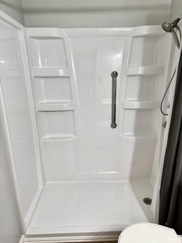 509 N Waldemere Road, Muncie, IN 47303