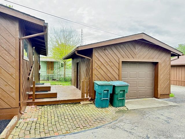 509 N Waldemere Road, Muncie, IN 47303