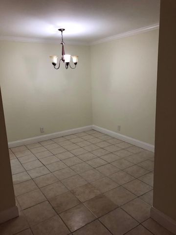 2530 Pierce Street 202, Hollywood, FL 33020