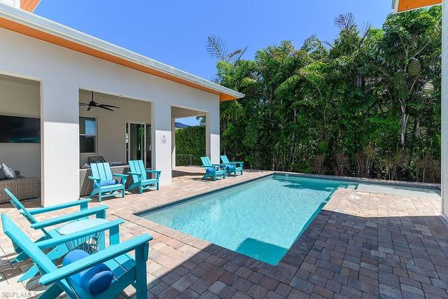 255 Columbus WAY, Marco Island, FL 34145