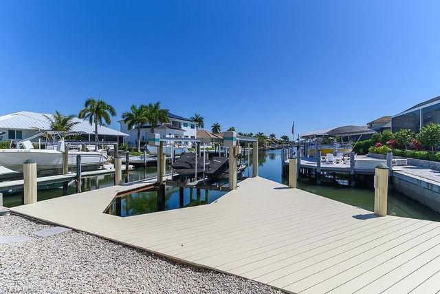 255 Columbus WAY, Marco Island, FL 34145