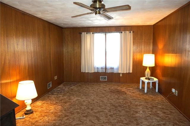 100 Rusty Lane, Greece, NY 14626