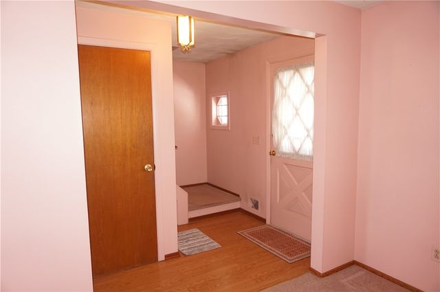 100 Rusty Lane, Greece, NY 14626