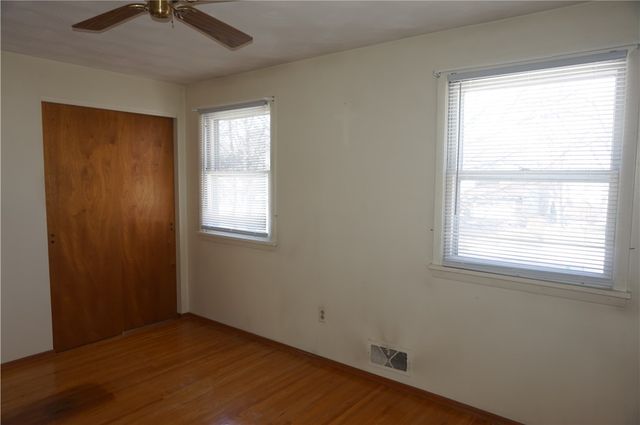 100 Rusty Lane, Greece, NY 14626