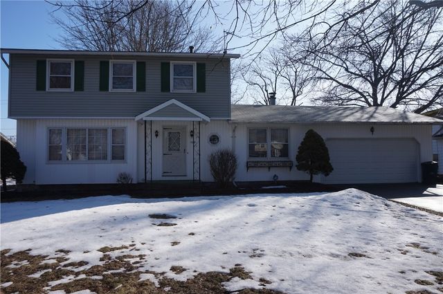 100 Rusty Lane, Greece, NY 14626