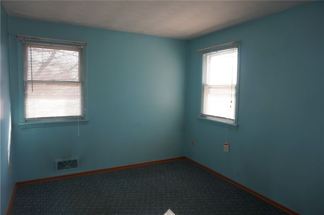 100 Rusty Lane, Greece, NY 14626