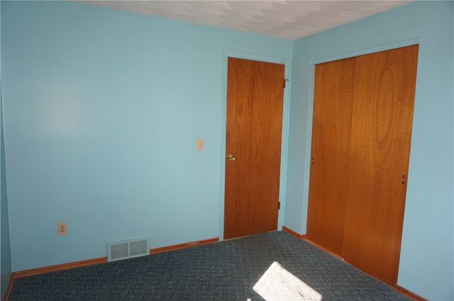 100 Rusty Lane, Greece, NY 14626