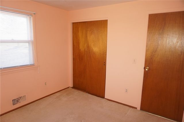 100 Rusty Lane, Greece, NY 14626