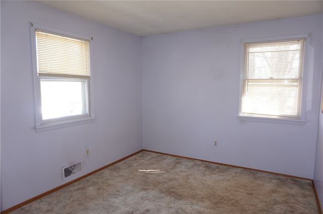 100 Rusty Lane, Greece, NY 14626