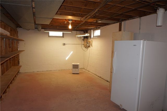 100 Rusty Lane, Greece, NY 14626