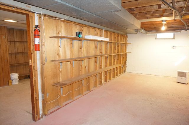 100 Rusty Lane, Greece, NY 14626