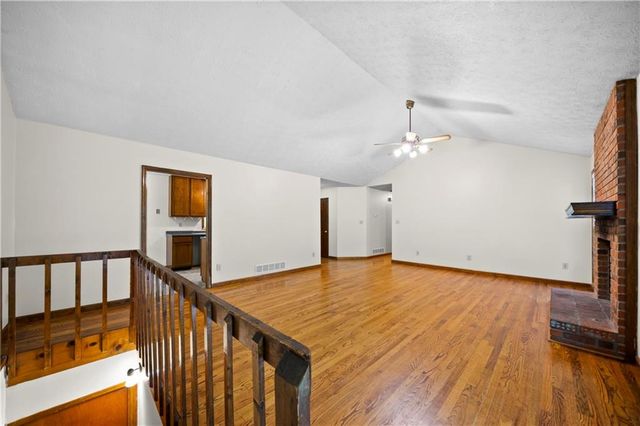5405 Iris Drive SW, Mableton, GA 30126