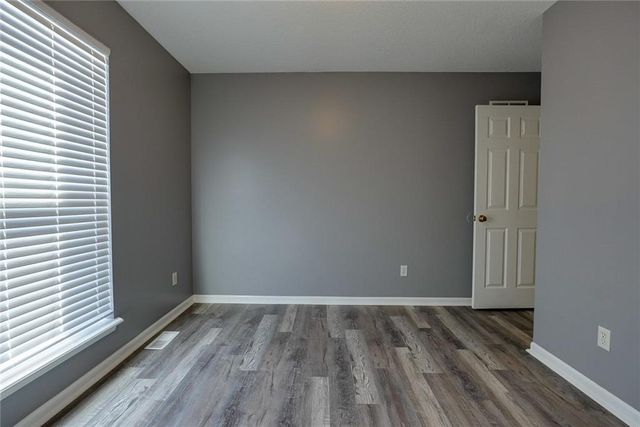 7024 N Winchester Avenue, Kansas City, MO 64119