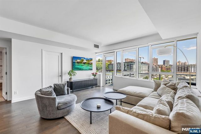 800 Ave At Port Imperial Boulevard 703, Weehawken, NJ 07086
