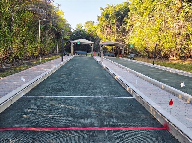 6775 Huntington Lakes CIR 202, Naples, FL 34119