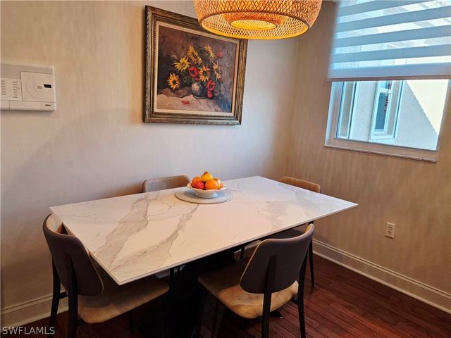 6775 Huntington Lakes CIR 202, Naples, FL 34119