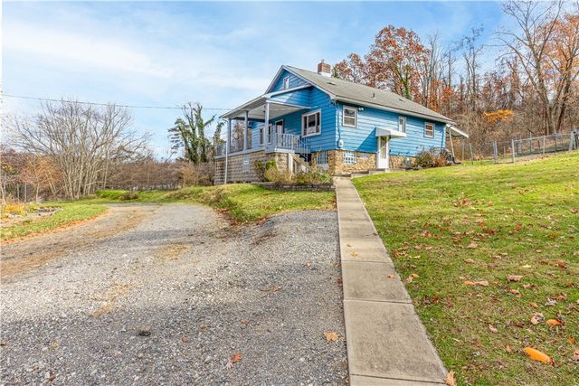 1470 Old Leechburg Rd, Plum Boro, PA 15239