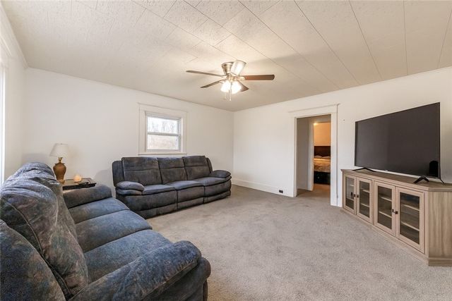 1470 Old Leechburg Rd, Plum Boro, PA 15239