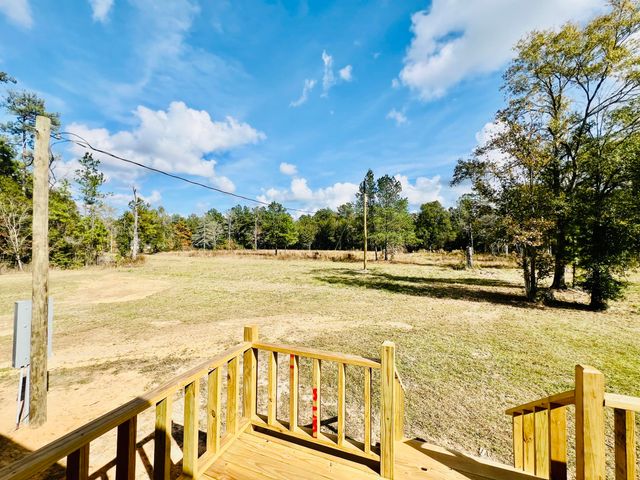 165 Henry Burnett Loop, Deridder, LA 70634