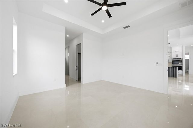 642 NW 28th TER, Cape Coral, FL 33993