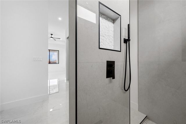 642 NW 28th TER, Cape Coral, FL 33993