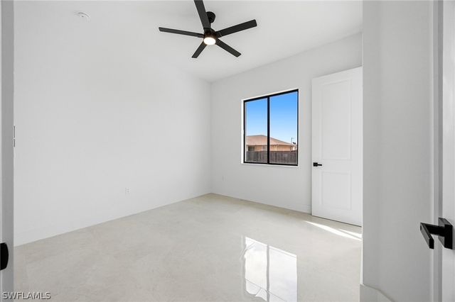 642 NW 28th TER, Cape Coral, FL 33993