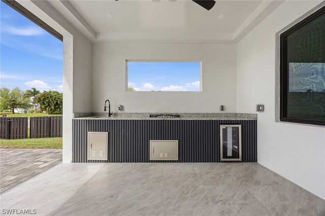 642 NW 28th TER, Cape Coral, FL 33993