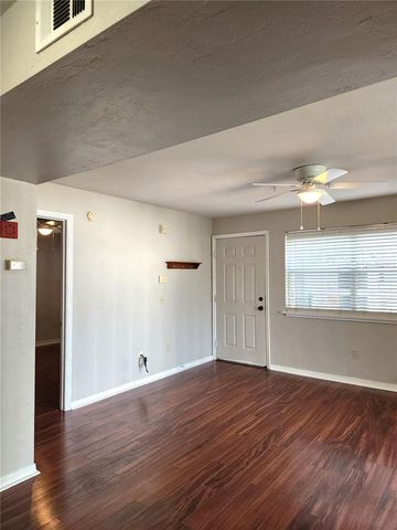 2360 SW ARCHER ROAD SW 205, Gainesville, FL 32608