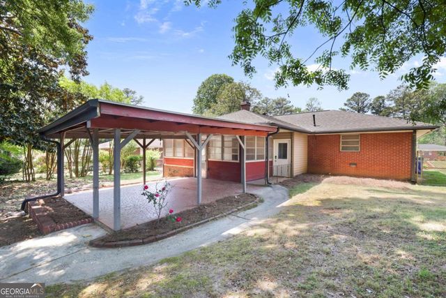 2311 Robin Lane SE, Smyrna, GA 30080