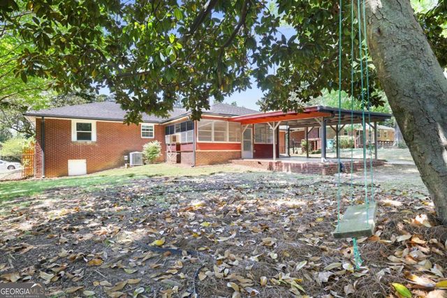 2311 Robin Lane SE, Smyrna, GA 30080