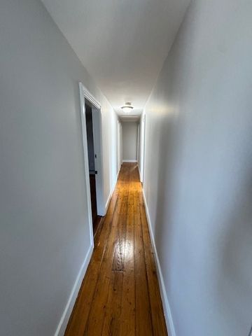 374 Hope Street 3, Providence, RI 02906