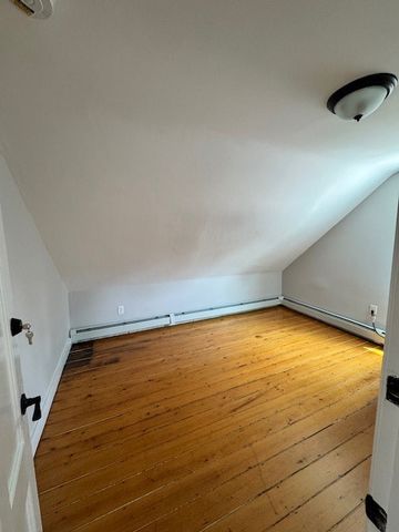 374 Hope Street 3, Providence, RI 02906