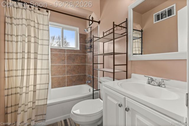 6327 Hunt Street, Romulus, MI 48174