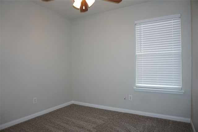 10037 Quail Glen Drive, Fort Worth, TX 76140