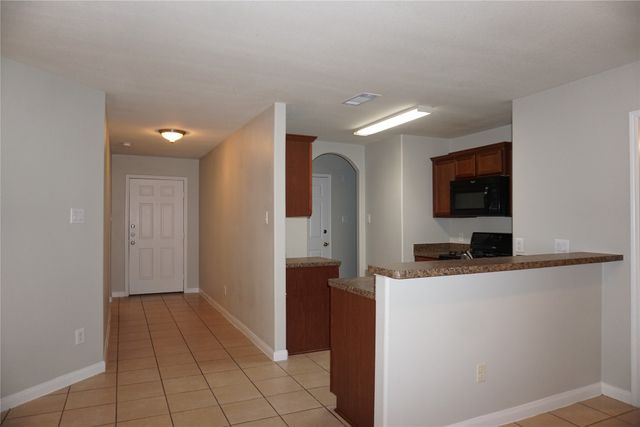 10037 Quail Glen Drive, Fort Worth, TX 76140