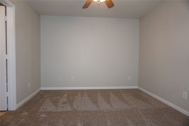 10037 Quail Glen Drive, Fort Worth, TX 76140