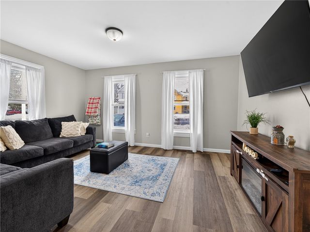 33 Pearl Street, Batavia City, NY 14020