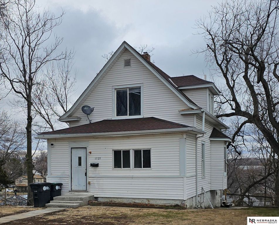 1725 S 28th Street, Omaha, NE 68105